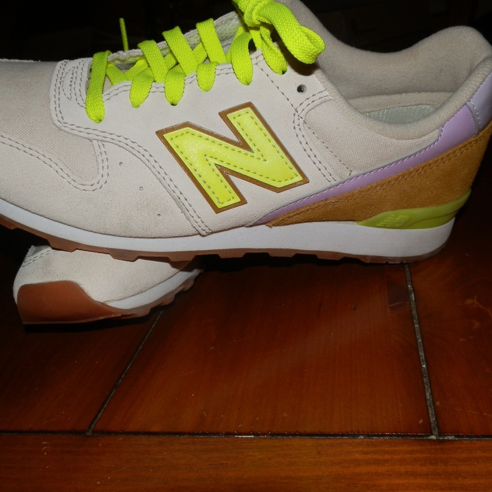 New Balance x J.Crew 696 lilac neon 8.5